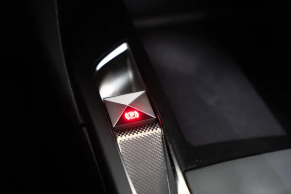 DS DS3 Crossback E-Tense Bastille 19