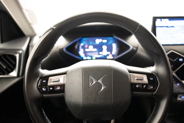 DS DS3 Crossback E-Tense Bastille 22