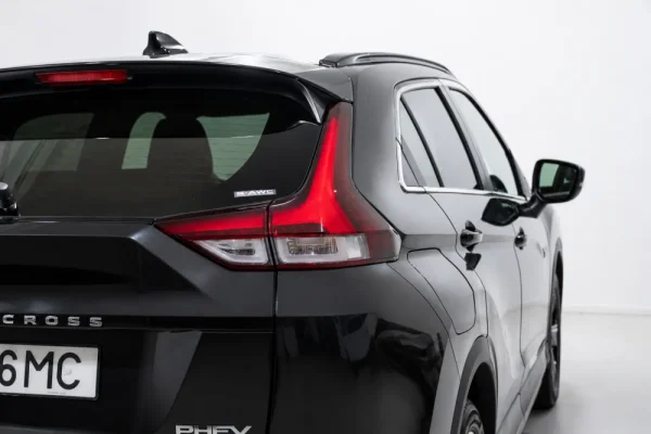 Mitsubishi Eclipse Cross 2.4 PHEV eMotion 8