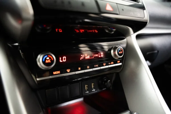 Mitsubishi Eclipse Cross 2.4 PHEV eMotion 15