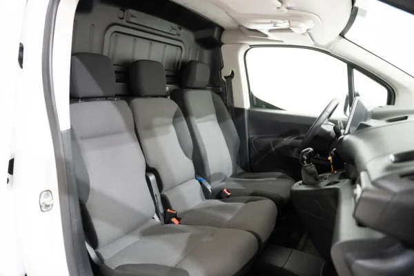 Opel Combo 1.5 CDTi L1H1 Enjoy 3LUG 10