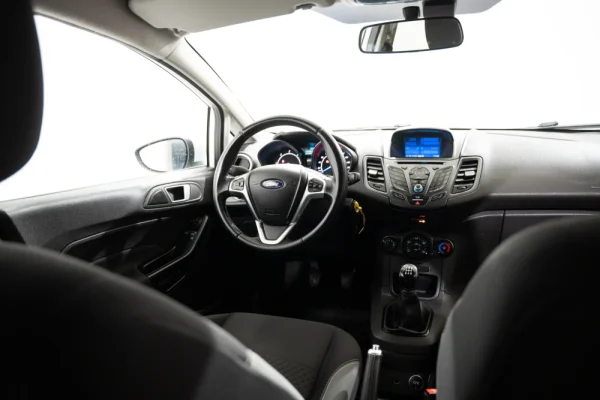 Ford Fiesta 1.5 TDCi Trend 9