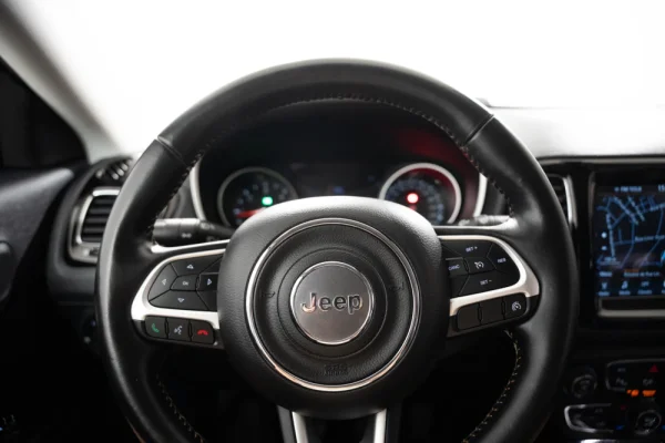 Jeep Compass 1.6 M-Jet Limited 17