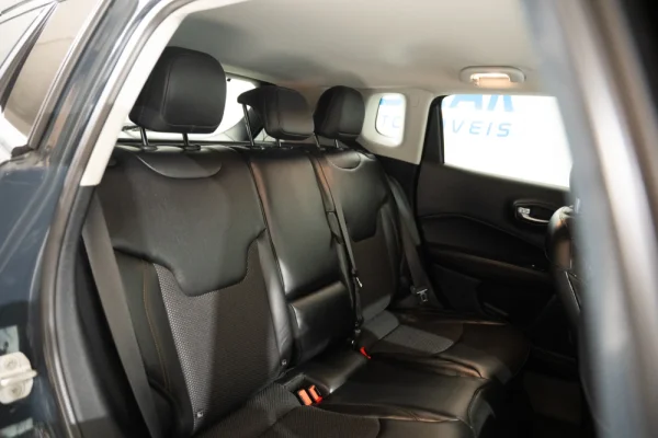 Jeep Compass 1.6 M-Jet Limited 22