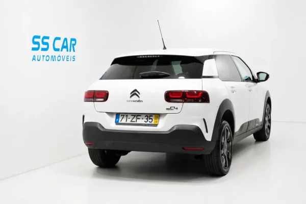 Citroen C4 Cactus 1.2 PureTech Origins 6