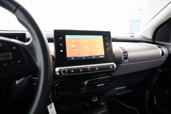 Citroen C4 Cactus 1.2 PureTech Origins 18