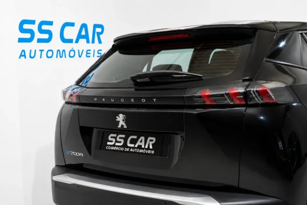 Peugeot e-2008 50 kWh Active Pack 7