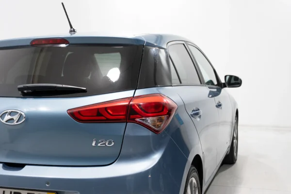 Hyundai i20 1.2 Comfort 4