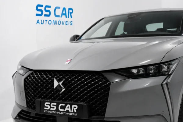 DS DS4 1.2 PureTech Performance Line EAT8 3