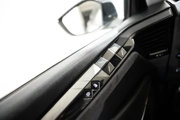 DS DS4 1.2 PureTech Performance Line EAT8 16