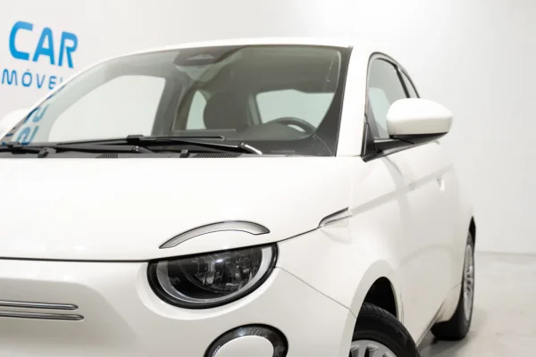 Fiat 500e Action 4