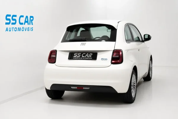 Fiat 500e Action 6