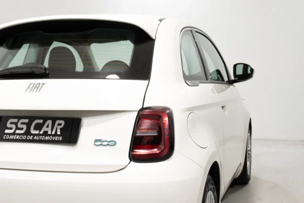 Fiat 500e Action 7