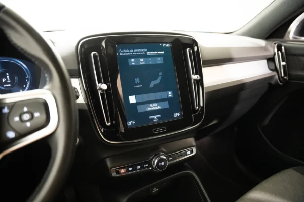 Volvo XC 40 1.5 T5 PHEV Inscription 11