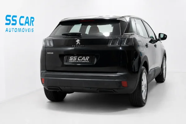 Peugeot 3008 1.2 PureTech Allure EAT8 4
