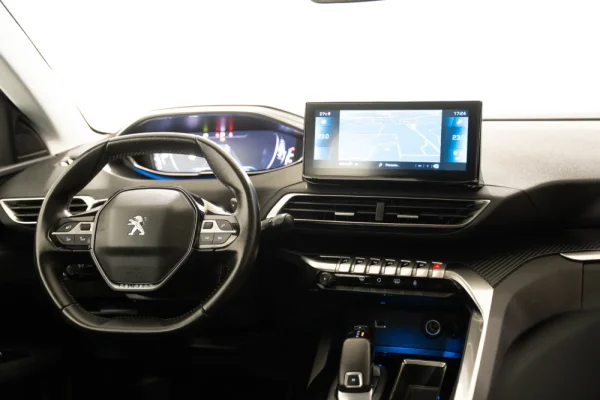 Peugeot 3008 1.2 PureTech Allure EAT8 8