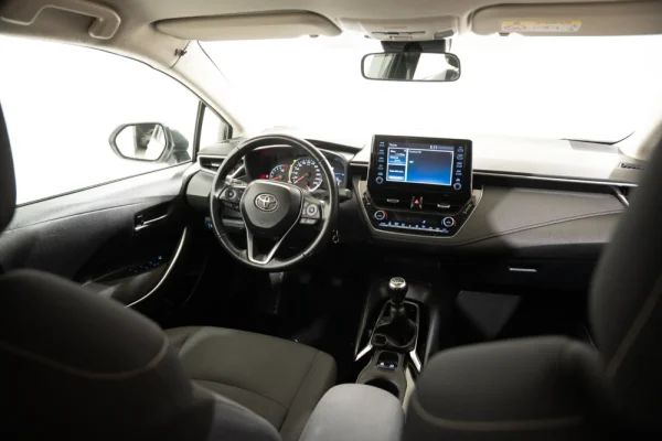 Toyota Corolla SD 1.6 Exclusive 9