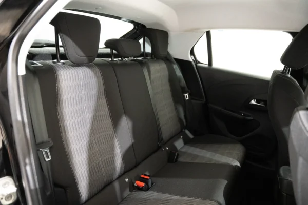 Opel Corsa 1.2 Elegance 23