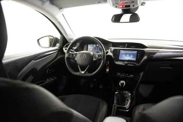 Opel Corsa 1.2 Elegance 9