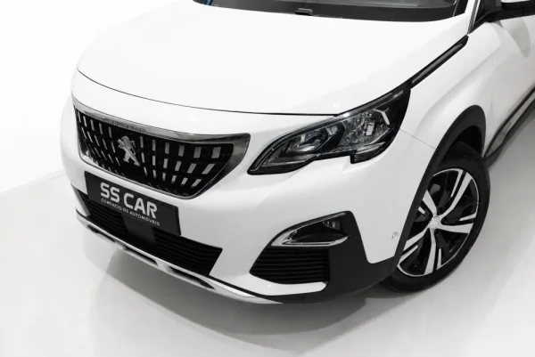 Peugeot 5008 1.2 PureTech Allure EAT8 3