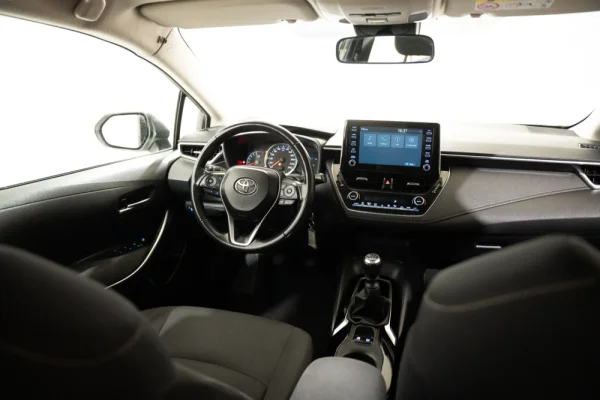 Toyota Corolla COMFORT 1.5 VVTi 8