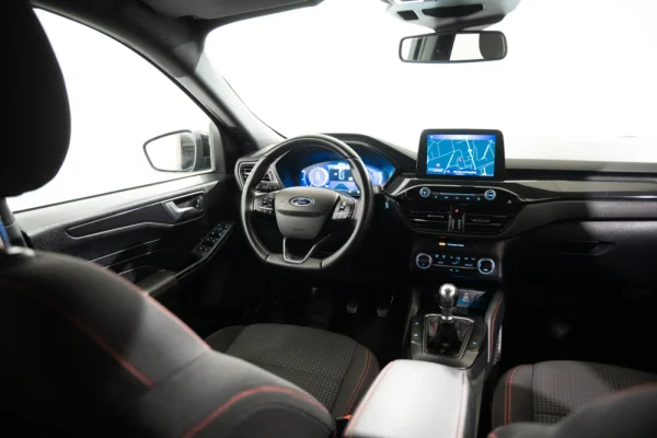 Ford Kuga 1.5 EcoBoost ST-Line 8