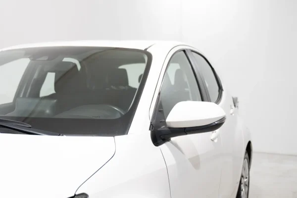 Toyota Yaris 1.5 VVT-i Comfort 4