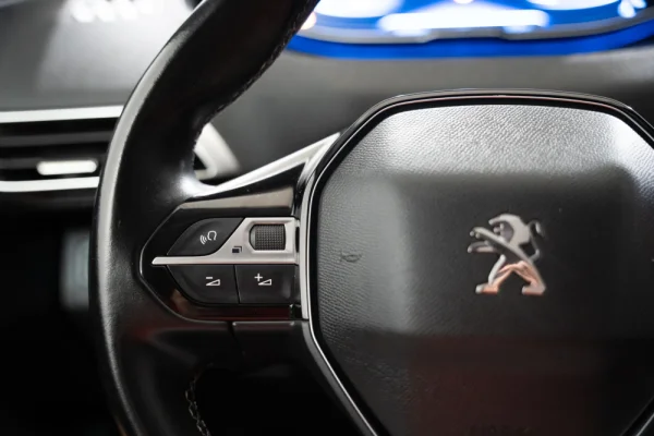 Peugeot 3008 1.2 PureTech Allure 20