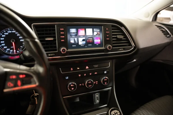 SEAT Leon ST 1.6 TDI Style S/S 10