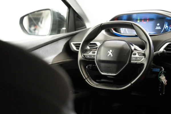 Peugeot 3008 1.2 PureTech Active 8