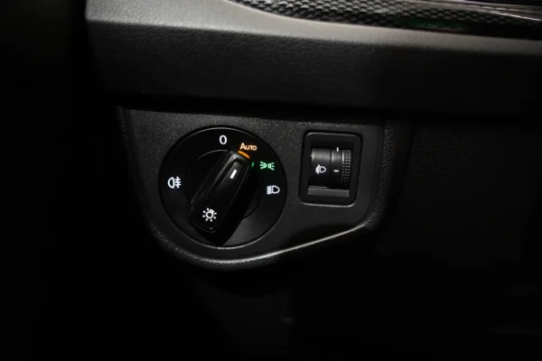 Volkswagen Taigo 1.0 TSI Life DSG 13
