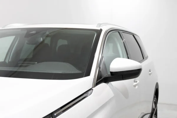 Peugeot 5008 1.2 PureTech Allure EAT8 5