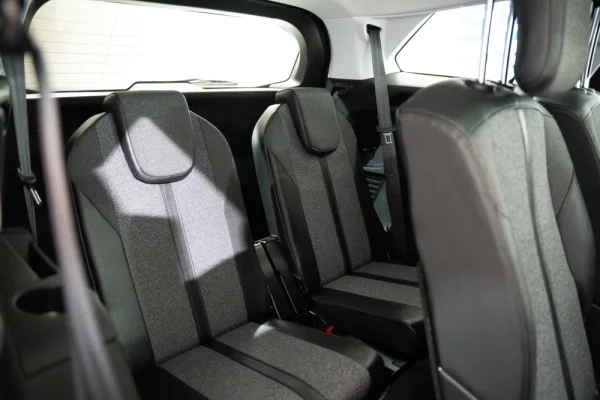 Peugeot 5008 1.2 PureTech Allure EAT8 31