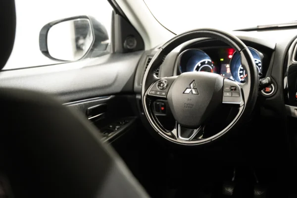Mitsubishi ASX 1.6 DI-D Intense 9