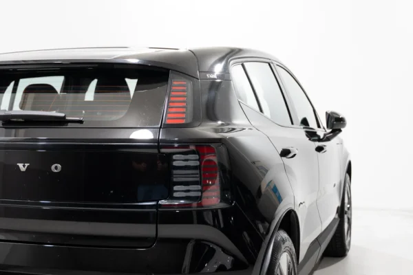 Volvo EX30 69 kWh Single Motor Extended Range Core 7