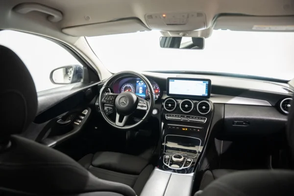 Mercedes-Benz C 300 de Avantgarde 6