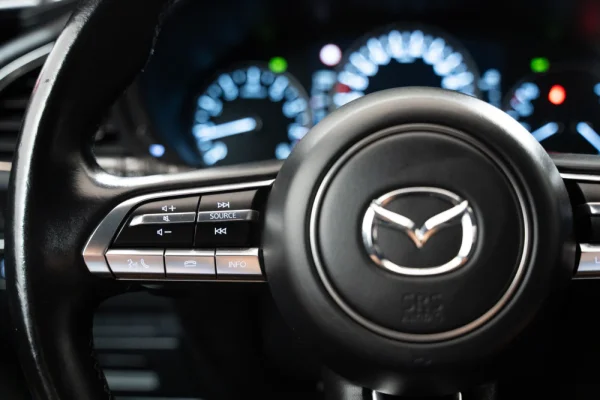 Mazda 3 Hatchback 2.0 e-Skyactiv-G Exclusive-line AT 23