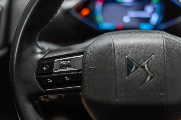 DS DS3 Crossback E-Tense SE Connected Chic 15