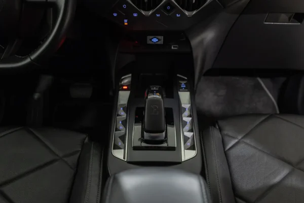 DS DS3 Crossback E-Tense SE Connected Chic 19