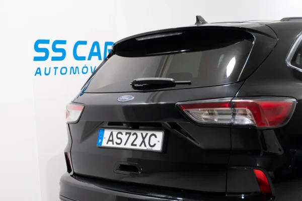 Ford Kuga 1.5 EcoBoost ST-Line 7