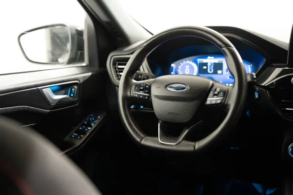 Ford Kuga 1.5 EcoBoost ST-Line 9