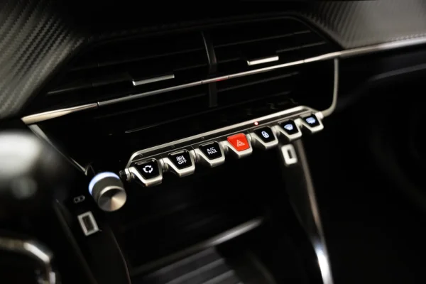 Peugeot 2008 1.2 PureTech Active 14