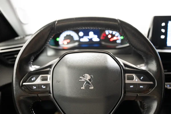 Peugeot 2008 1.2 PureTech Active 16
