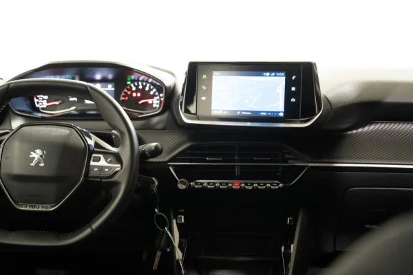 Peugeot 2008 1.2 PureTech Active EAT8 11