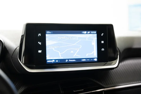 Peugeot 2008 1.2 PureTech Active EAT8 20