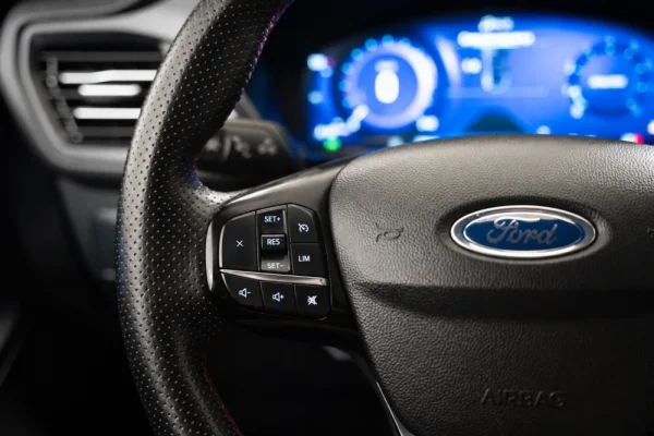 Ford Kuga 1.5 EcoBoost ST-Line 13