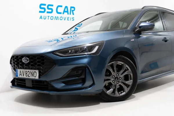 Ford Focus SW 1.0 EcoBoost MHEV ST-Line 2