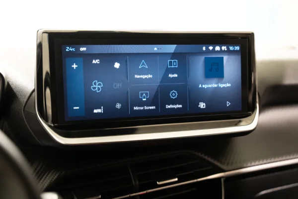 Peugeot e-2008 54 kWh Allure 18