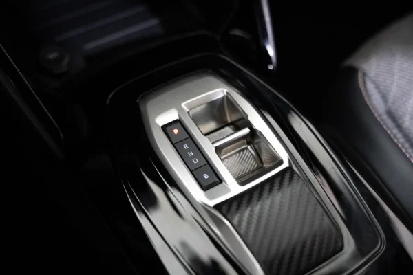 Peugeot e-2008 54 kWh Allure 24