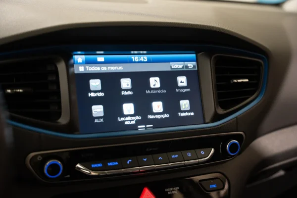 Hyundai Ioniq 1.6 GDI HEV Pack Plus 23
